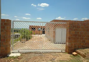 Foto 1 de Fazenda/Sítio com 4 Quartos à venda, 160m² em Brigadeiro Tobias, Sorocaba