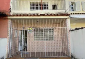Foto 1 de Sobrado com 3 Quartos à venda, 105m² em Jardim Paraiba, Volta Redonda