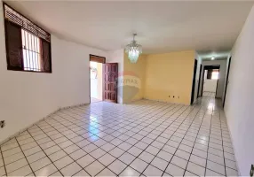 Foto 1 de Casa com 3 Quartos à venda, 287m² em Pitimbu, Natal