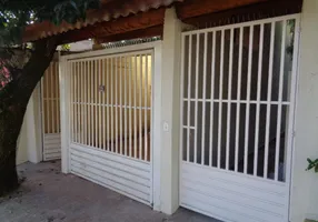 Foto 1 de Casa com 3 Quartos à venda, 178m² em Vila Curuçá, São Paulo