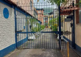 Foto 1 de Casa com 2 Quartos para alugar, 160m² em Encantado, Rio de Janeiro