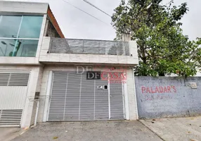 Foto 1 de Sobrado com 3 Quartos à venda, 248m² em Vila Santa Helena, Poá