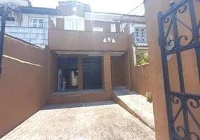 Foto 1 de Casa com 3 Quartos para venda ou aluguel, 170m² em Vila Belmiro, Santos