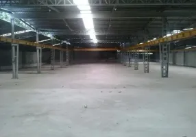 Foto 1 de Galpão/Depósito/Armazém para alugar, 4000m² em Jaragua, São Paulo