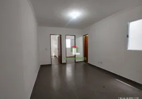 Foto 1 de Casa com 2 Quartos para alugar, 35m² em Vila Carolina, São Paulo