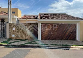 Foto 1 de Casa com 4 Quartos para alugar, 235m² em Parque Arnold Schimidt, São Carlos