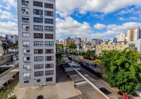 Foto 1 de Apartamento com 2 Quartos à venda, 73m² em Rio Branco, Porto Alegre