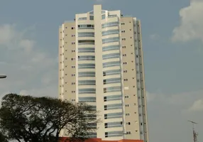 Foto 1 de Apartamento com 3 Quartos à venda, 190m² em Centro, Apucarana