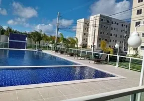 Foto 1 de Apartamento com 2 Quartos para alugar, 45m² em Nova Abrantes Abrantes, Camaçari