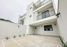 Foto 1 de Casa com 3 Quartos à venda, 205m² em Praia de Armacao, Penha