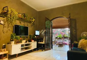 Foto 1 de Casa com 3 Quartos à venda, 150m² em Jardim Tarumã, Jundiaí