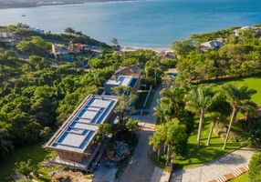 Foto 1 de Casa com 3 Quartos à venda, 300m² em Praia da Vigia, Garopaba