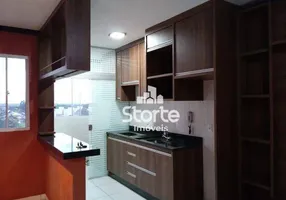 Foto 1 de Apartamento com 2 Quartos à venda, 50m² em Jardim Célia, Uberlândia