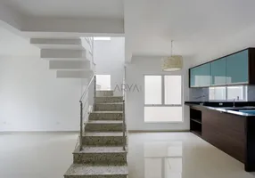 Foto 1 de Casa de Condomínio com 3 Quartos à venda, 181m² em São Lourenço, Curitiba