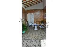Foto 1 de Casa com 3 Quartos à venda, 153m² em Jardim Imperador, Praia Grande