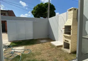 Foto 1 de Casa com 2 Quartos à venda, 80m² em Jabuti, Itaitinga