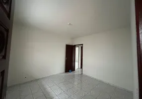 Foto 1 de Apartamento com 2 Quartos para alugar, 200m² em Parque Hotel, Araruama