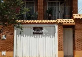 Foto 1 de Sobrado com 3 Quartos à venda, 197m² em Vila Maria Luiza, Ribeirão Preto