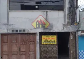 Foto 1 de Sobrado com 3 Quartos à venda, 260m² em Centro, Ubatuba