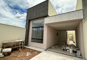 Foto 1 de Casa com 3 Quartos à venda, 116m² em Cidade Satélite São Luiz, Aparecida de Goiânia