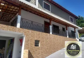Foto 1 de Casa de Condomínio com 3 Quartos à venda, 288m² em Rio Abaixo, Mairiporã