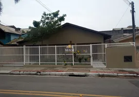 Foto 1 de Casa com 3 Quartos à venda, 205m² em Canasvieiras, Florianópolis