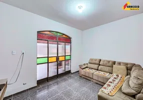 Foto 1 de Casa com 3 Quartos à venda, 105m² em Esplanada, Divinópolis