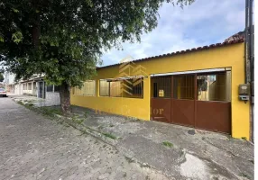 Foto 1 de Casa com 4 Quartos para alugar, 85m² em Porto Canoa, Serra