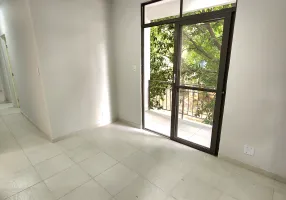 Foto 1 de Apartamento com 2 Quartos à venda, 55m² em Aleixo, Manaus