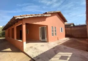 Foto 1 de Casa com 3 Quartos à venda, 169m² em Estancia Itaici, Caldas Novas