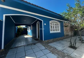 Foto 1 de Casa com 3 Quartos para alugar, 120m² em Campeche, Florianópolis