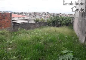 Foto 1 de Lote/Terreno à venda em Vila Cecília, Mogi das Cruzes