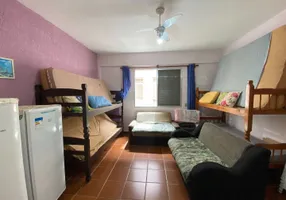 Foto 1 de Kitnet com 1 Quarto à venda, 32m² em Vila Guilhermina, Praia Grande