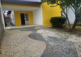 Foto 1 de Casa com 4 Quartos para alugar, 403m² em Santa Lia, Teresina