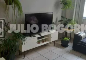 Foto 1 de Apartamento com 3 Quartos à venda, 68m² em São Cristóvão, Rio de Janeiro
