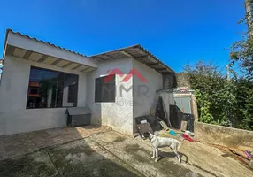 Foto 1 de Casa com 2 Quartos à venda, 93m² em Tatuquara, Curitiba