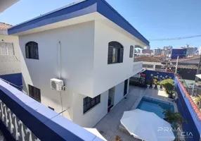 Foto 1 de Casa com 5 Quartos à venda, 250m² em Boqueirão, Praia Grande