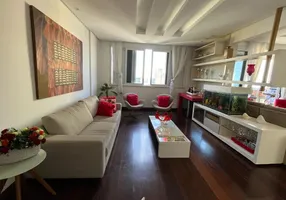 Foto 1 de Apartamento com 4 Quartos à venda, 280m² em Barra, Salvador