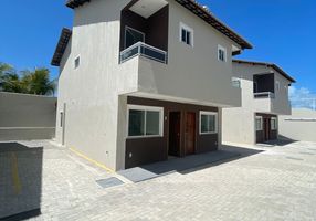 Foto 1 de Casa de Condomínio com 2 Quartos à venda, 68m² em Iparana, Caucaia