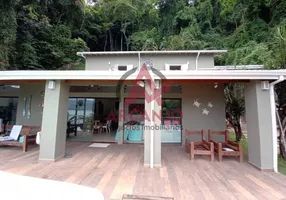 Foto 1 de Casa com 5 Quartos à venda, 305m² em Ponta Grossa, Ubatuba