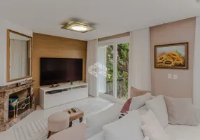 Foto 1 de Casa de Condomínio com 3 Quartos à venda, 357m² em Chácara das Pedras, Porto Alegre