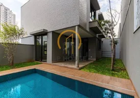 Foto 1 de Casa com 3 Quartos à venda, 272m² em Indianópolis, São Paulo