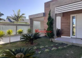 Foto 1 de Casa com 4 Quartos à venda, 250m² em Erechim, Balneário Arroio do Silva