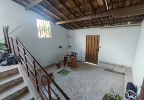 Foto 1 de Casa com 3 Quartos para alugar, 150m² em Jardim dos Comerciários, Belo Horizonte