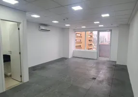 Foto 1 de Sala Comercial com 1 Quarto à venda, 42m² em Alphaville Empresarial, Barueri