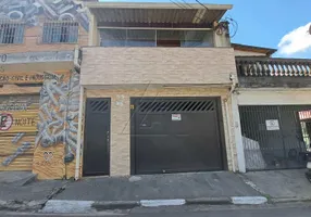 Foto 1 de Casa com 2 Quartos à venda, 200m² em Jardim Irapua, Taboão da Serra