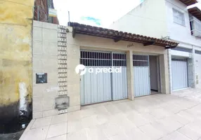 Foto 1 de Casa com 4 Quartos para alugar, 218m² em João XXIII, Fortaleza