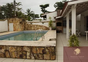 Foto 1 de Casa com 3 Quartos à venda, 250m² em Enseada, Guarujá