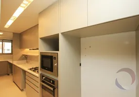 Foto 1 de Apartamento com 3 Quartos à venda, 131m² em Agronômica, Florianópolis