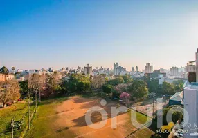 Foto 1 de Cobertura com 3 Quartos à venda, 111m² em Petrópolis, Porto Alegre